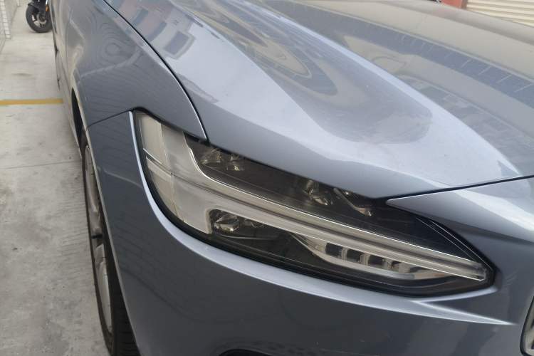 Used Volvo S90 2018 T5 Zhiyuan Edition