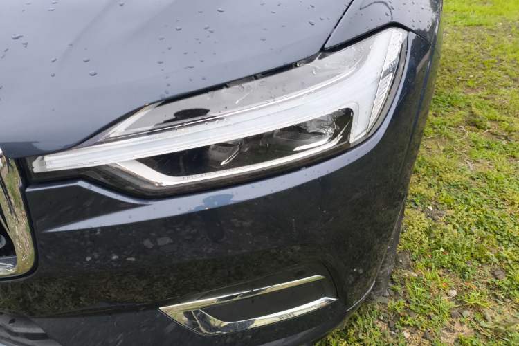 Used Volvo XC60 2020 T5 4x4 Smart Luxury Edition Left Front Headlight