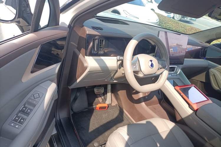 Used Denza N8L 2025 Model Flagship Model
