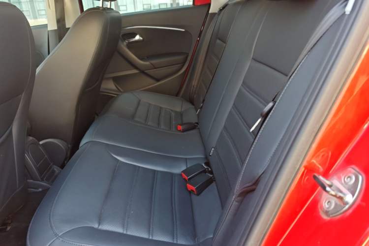 Used Volkswagen Polo 2018 1.5L Automatic Luxury Edition Left Rear Seat