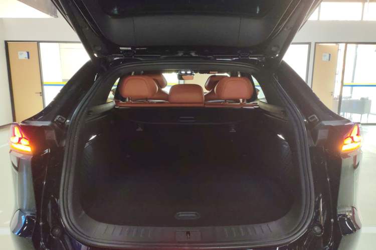 Used Deepal S07 2023 200Max Range-Extended Version
