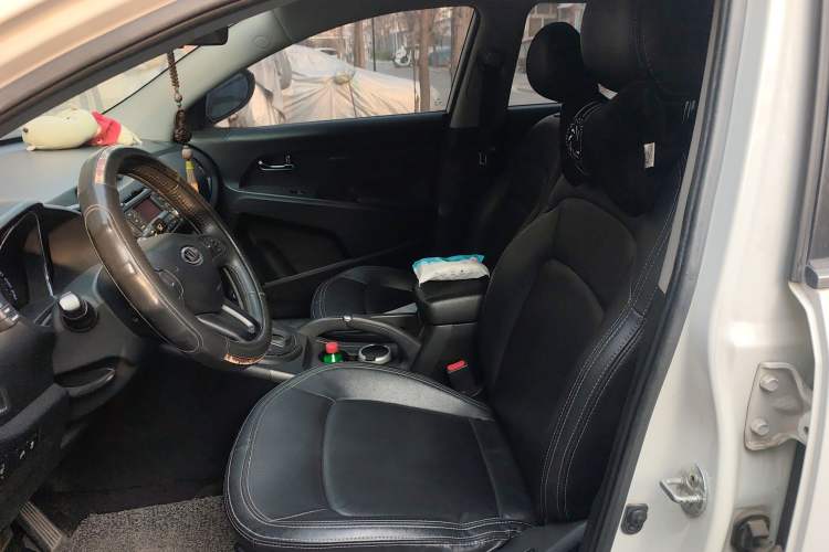 Used Kia Sportage R 2012 2.0L Automatic Two-Wheel Drive GLS
