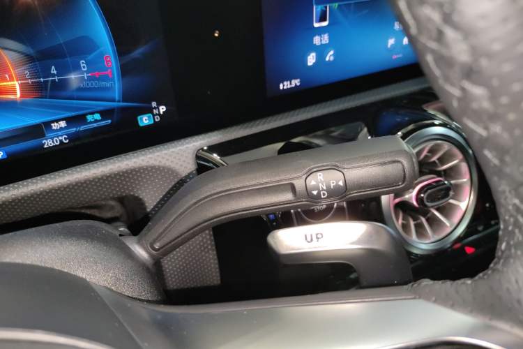 Used Mercedes-Benz A-AMG 2025-Year Restyled AMG A 35 L 4MATIC