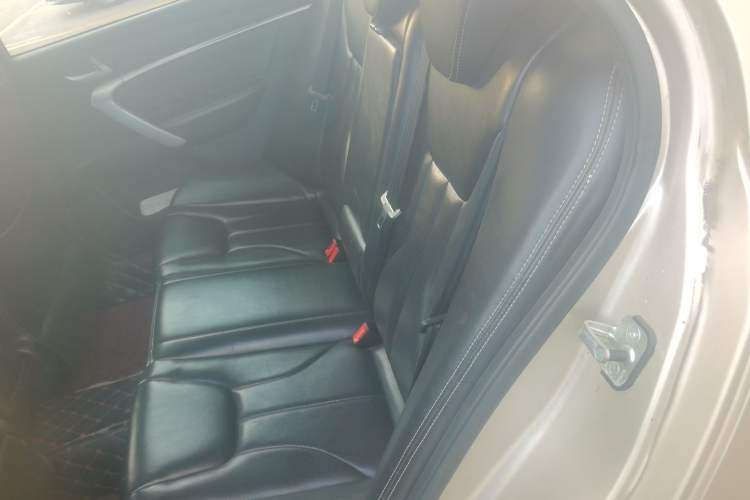 Used Geely Auto Emgrand 2015 Sedan 1.5L Manual - Top Trim Level