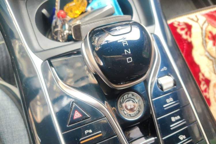 Used BYD Qin PLUS 2021 DM-i 55KM Flagship Model Gear Lever