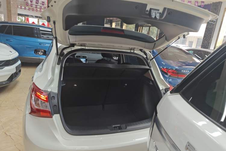 Used Nissan Tiida 2021 1.6L CVT Smart Drive Edition