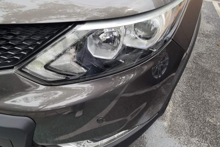 Used Nissan Qashqai 2016 2.0L CVT Luxury Edition
