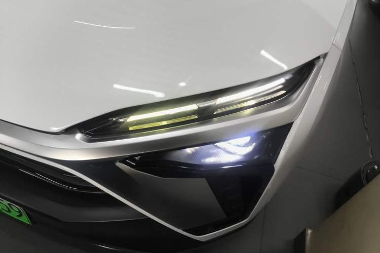 Used Nio ES8 2020 580 km Range 7-Seater Version