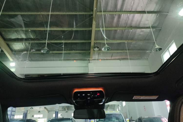 Used Mercedes-Benz C-Class 2023 C 260 L Sport Edition Headliner