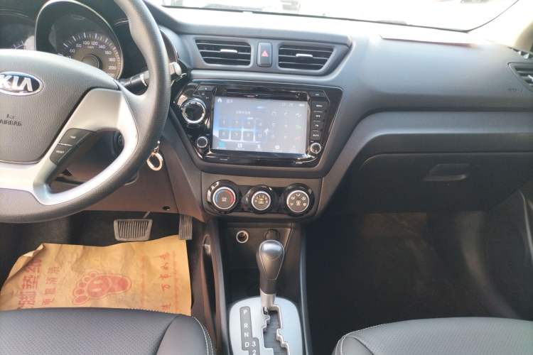 Used Kia K2 2015 Sedan 1.4L Automatic GLS