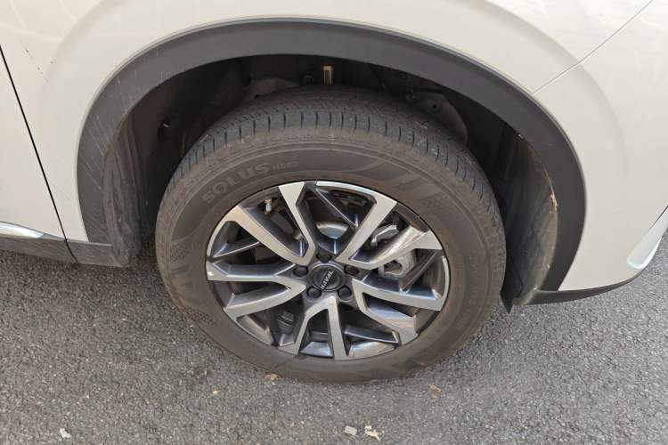 Used Haval H6 2024 1.5T Two-Wheel-Drive Classic Edition
