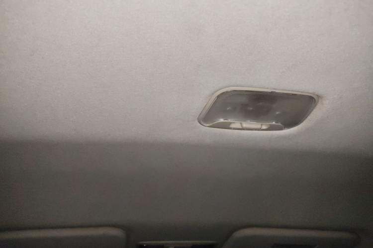 Used Mitsubishi Lancer EX 2011 Fashion Edition 1.8L CVT Comfort Version Headliner