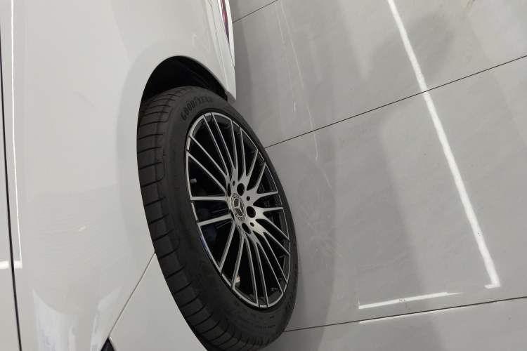 Used Mercedes-Benz C-Class 2025 Facelift C 260 L Sport Edition
