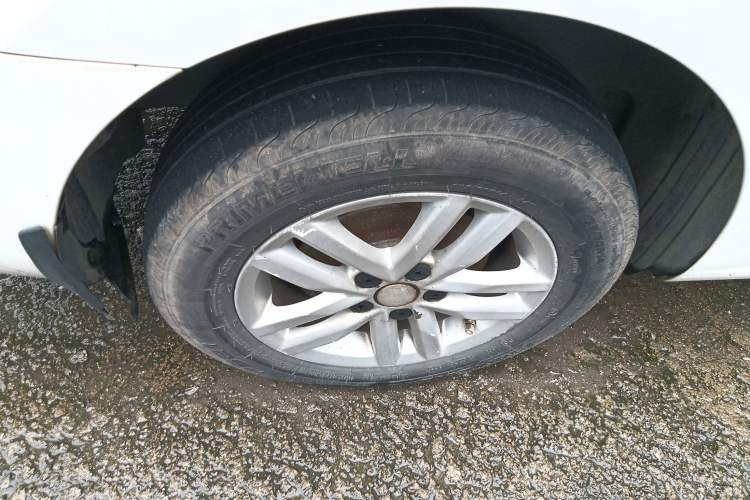 Used Volkswagen Santana 2016 1.6L Manual Fashion Edition