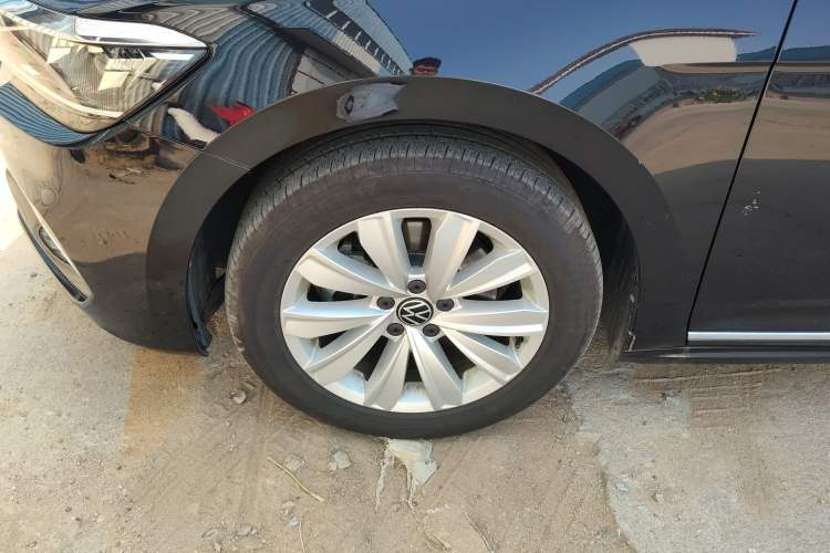 Used Volkswagen Passat 2020 Facelift 330TSI Elite Edition China VI Standard
