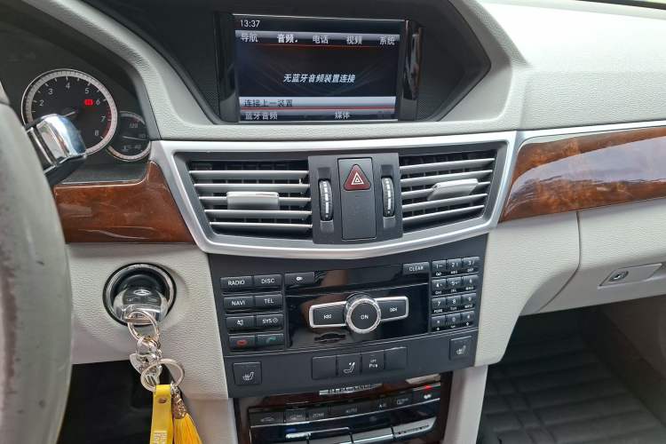 Used Mercedes-Benz E-Class 2013 E 300 L Elegant Model
