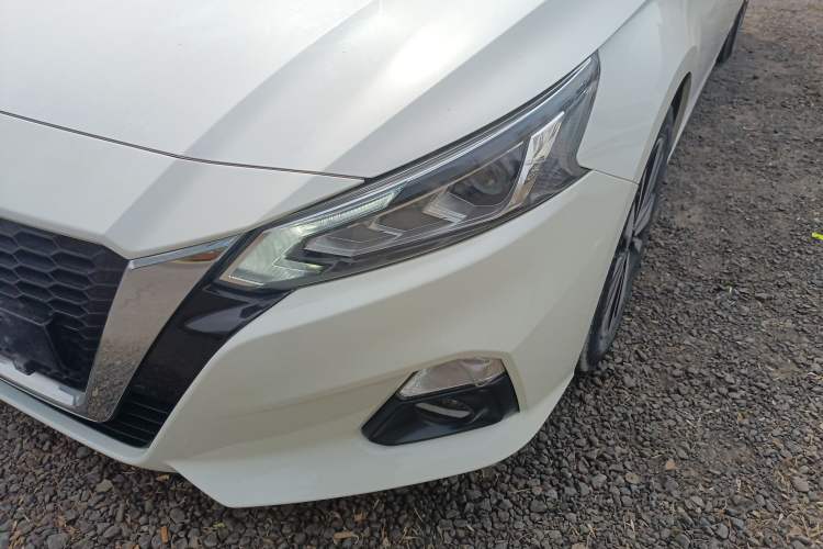Used Nissan Teana 2020 2.0L XL Comfort Edition Left Front Headlight