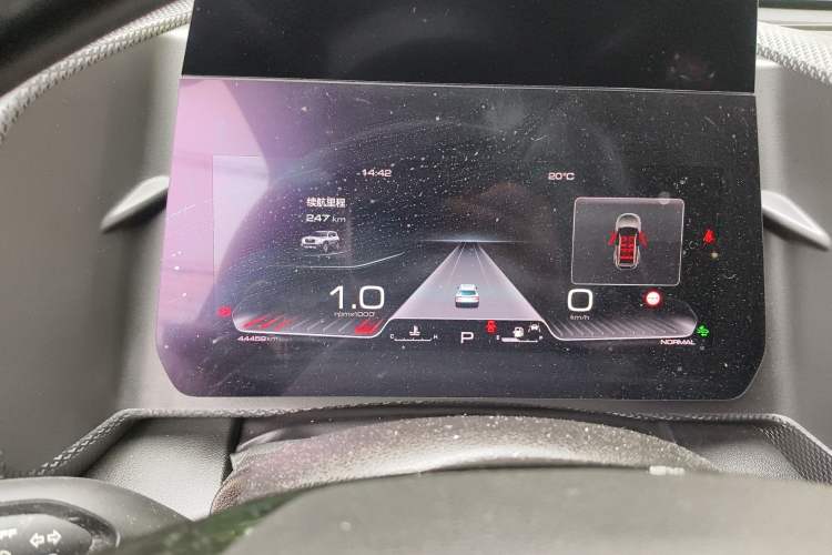 Used Haval DARGO 2021 1.5T DCT Two-Wheel Drive Border Collie Edition Odometer Close Up