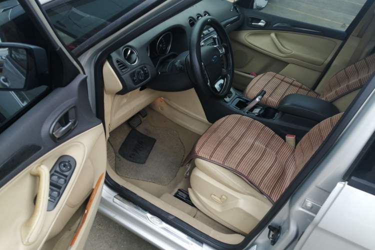 Used Ford S-MAX 2008 2.3L 7-Seater Luxury Version