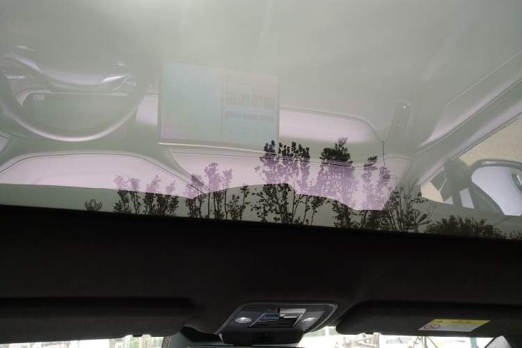 Used BYD Song L EV 2025 Intelligent Driving Version 602 km Range LiDAR-equipped All-Wheel-Drive Type Headliner