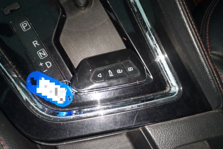 Used Venucia T70 2018 2.0L CVT Smart Enjoyment Version
