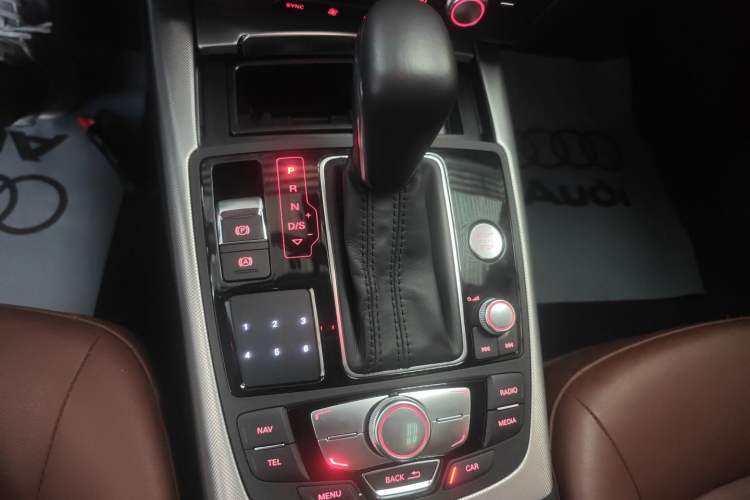 Used Audi A6L 2018 30th Anniversary Edition 35 TFSI Sport Edition
