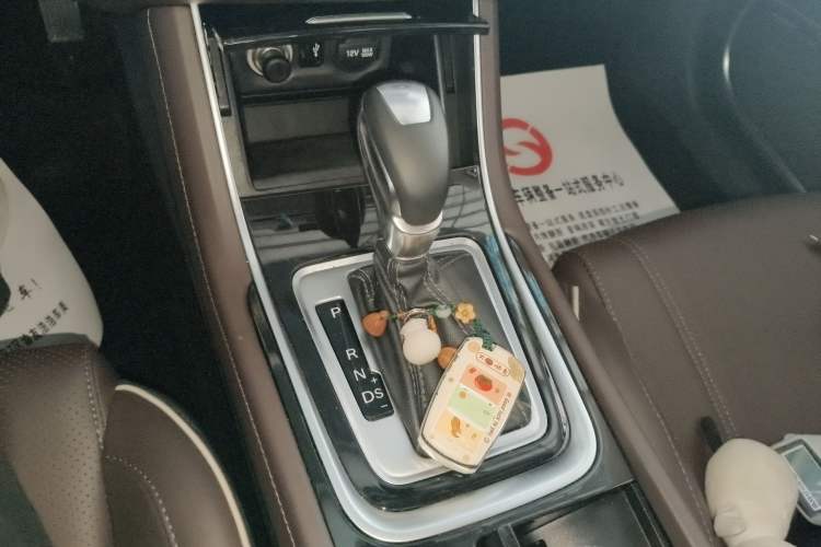 Used CHANGAN Raeton CC 2019 1.5T Automatic Haoya Edition Guangmang Model China VI Standard Gear Lever