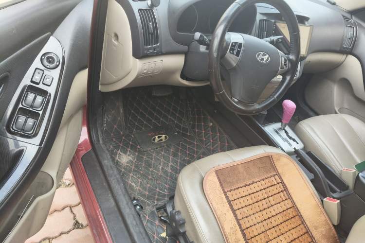 Used Hyundai Celesta 2011 1.6L Automatic Luxury Version
