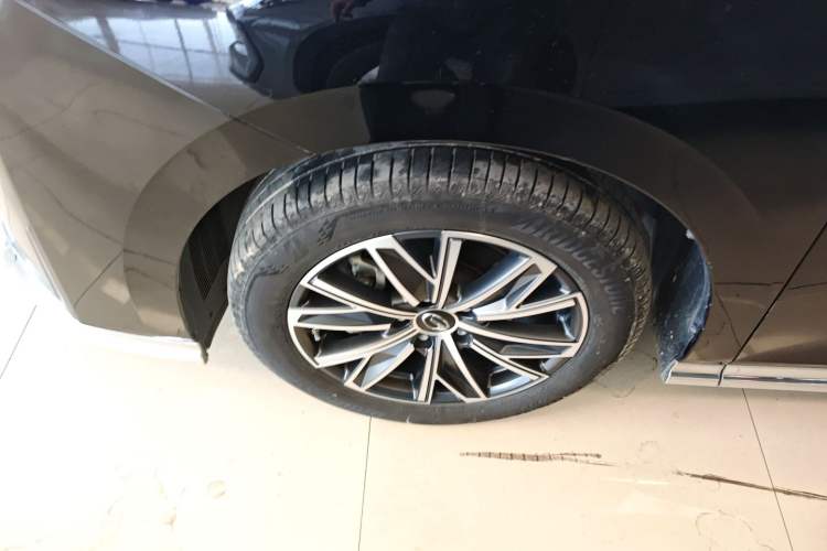 Used GAC Trumpchi M8 2024 Master Series 400T Prestige Edition
