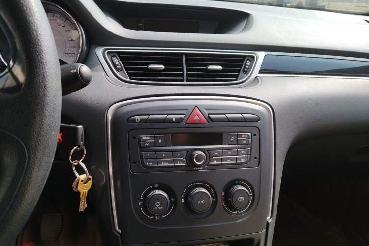 Used Peugeot 308 2014 Enjoy Edition Classic 1.6L Manual YouShang Model