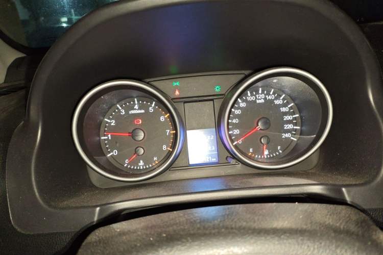 Used Haval H6 2015 Upgraded Model 1.5T Manual Two-Wheel Drive Elite Version