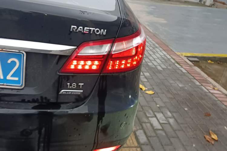 Used CHANGAN Raeton 2014 1.8T Automatic Elite Anniversary Edition China IV Standard Exterior 3