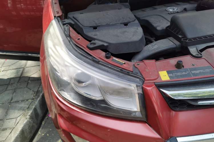 Used HYOSOW S3 2014 1.5L Luxury Version China IV Emission Standard