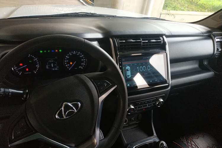 Used CHANGAN OSHAN X70A 2018 1.5L Manual Comfort Model