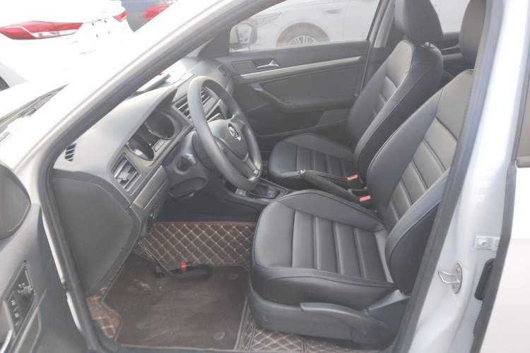 Used Volkswagen Lavida 2019 Lavida Start 1.5L Automatic Trendy Version China VI Standard