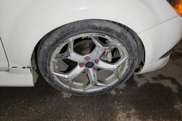 Used Ford Focus 2013 Hatchback Classic 1.8L Automatic Fashion Edition