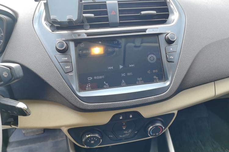 Used Ford Escort 2017 1.5L Automatic Comfort Model Audio And AC Panel