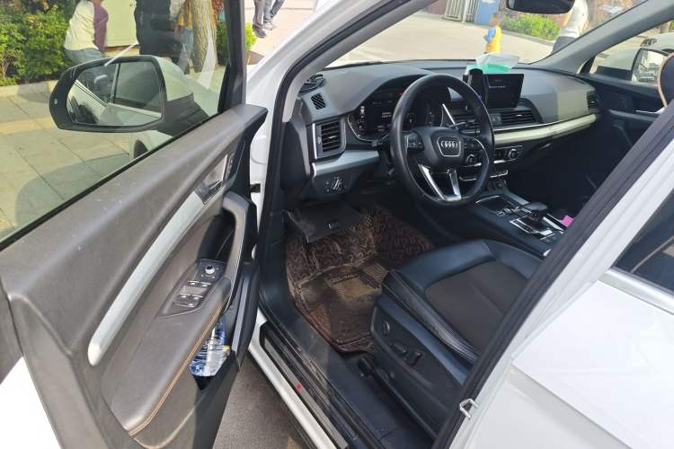 Used Audi Q5L 2018 40 TFSI Prestige Fashion Edition China V Driver Seat