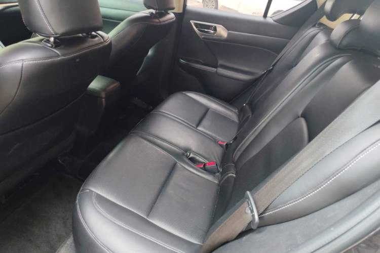 Used Lexus CT 2014 CT200h Comfort Edition Monochrome