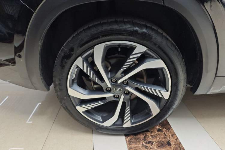 Used Geely Auto Monjaro L 2021 2.0TD DCT EVO Two-Wheel Drive Smart Luxury Version
