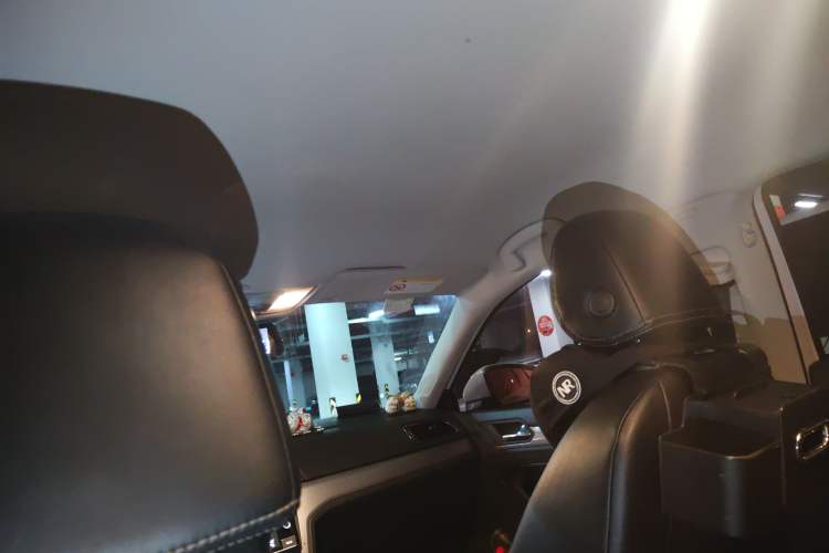 Used Volkswagen Lamando 2018 230TSI DSG Fashion Edition
