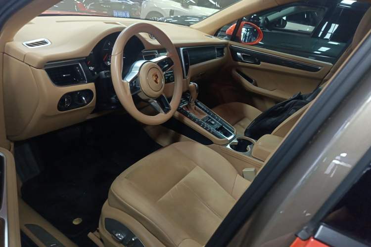 Used Porsche Macan 2014 Macan 2.0T
