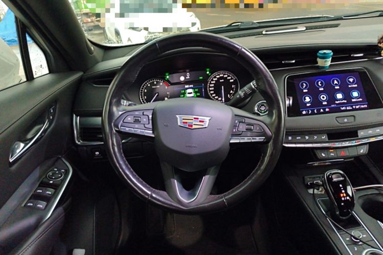 Used Cadillac XT4 2020 28T Two-Wheel-Drive Leading Version
