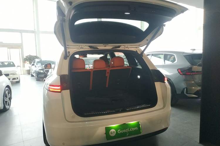 Used Li Auto L7 2023 Pro Model
