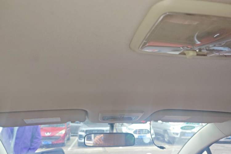 Used Haval H1 2016 Blue Label 1.5L AMT Luxury Model
