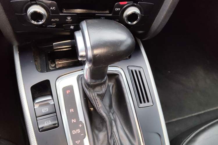 Used Audi A5 2016 Cabriolet 45 TFSI Ambition Edition
