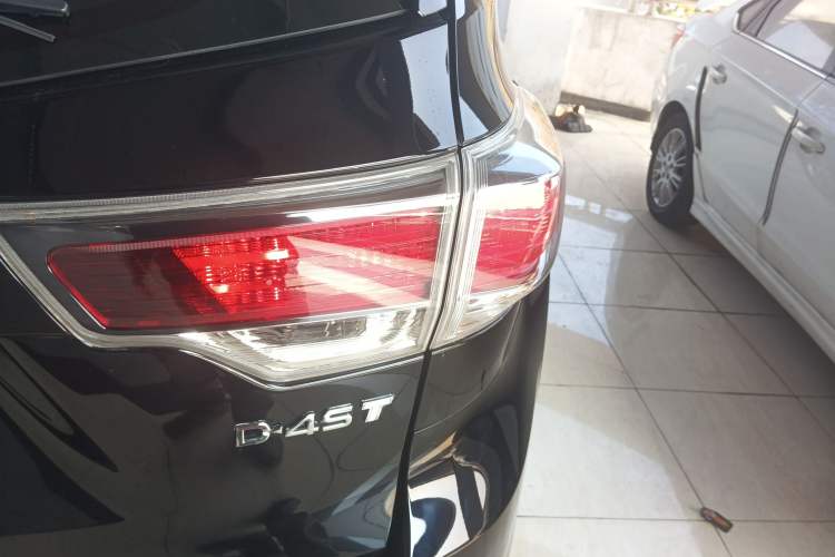 Used Toyota Highlander 2015 2.0T Four-Wheel Drive Luxury Edition 7-Seater