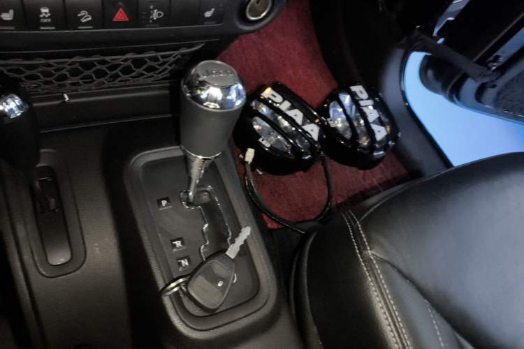 Used Jeep Wrangler 2015 3.0L Sahara Four-Door Comfort Edition
