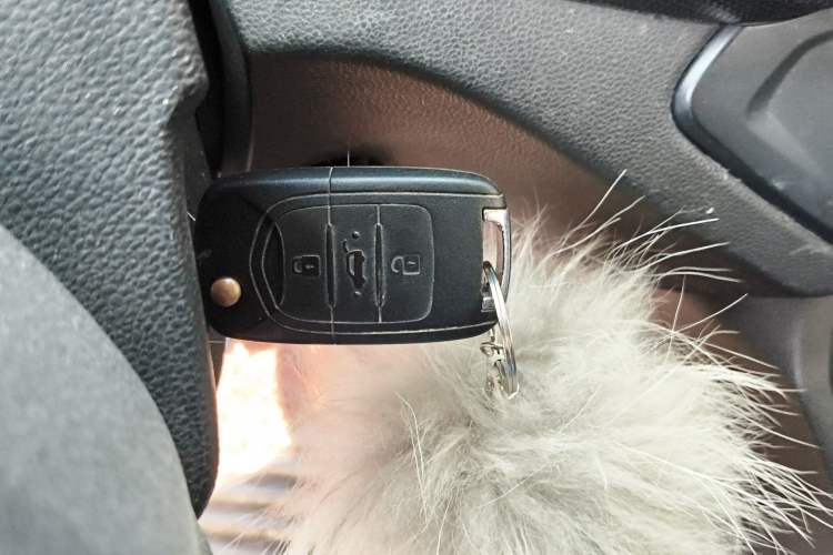 Used Wuling Hongguang 2019 1.5L S Basic Version China VI Standard LAR Vehicle Key