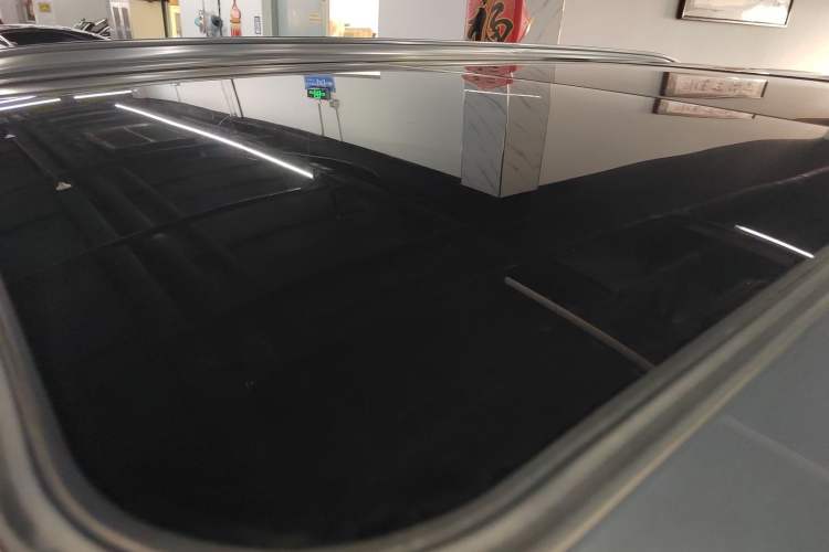 Used GAC Trumpchi GS8 2022 Dual-Engine Series 2.0TM Two-Wheel Drive Prestige Edition (7 Seats) Roof